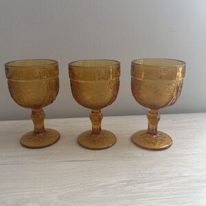 Tiara Indiana Glass Wine Port Liqueur Goblets Amber Daisy Vintage Set Of 3
